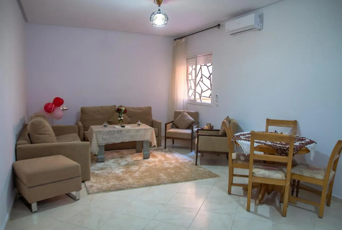 Elegant Apartment In The Heart Of Marrakech contacts